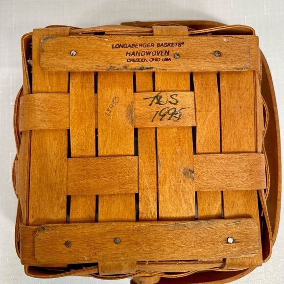 VINTAGE 5” LONGABERGER BERRY BASKET 1995 - Picture 4 of 5